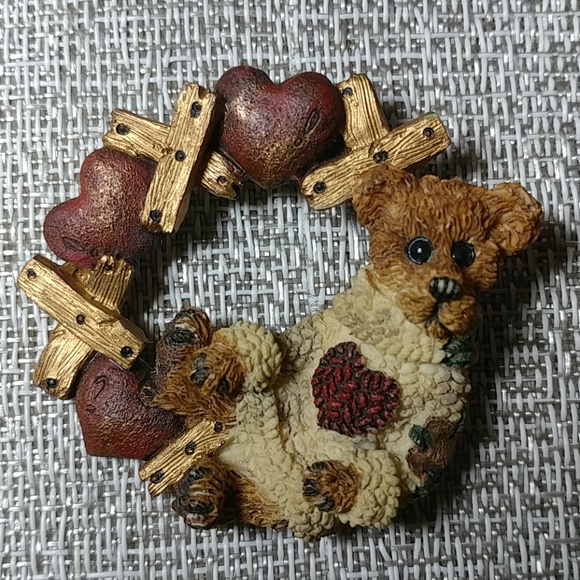 4 Boyd's Bears & Friends Brooches and Mini Pillow - Picture 10 of 11